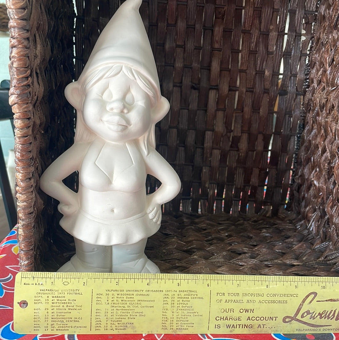 Beach Comber Female Gnome